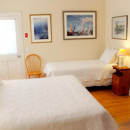 West Tisbury Inn エクステリア 写真